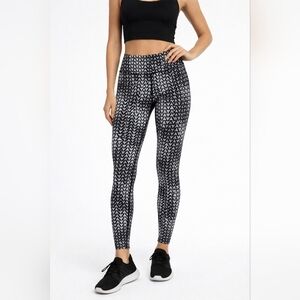 Victoria's Secret Black and White Patterned Leggings Size XS